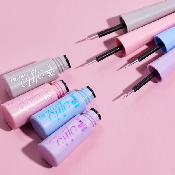 Beaulis Fun_Metallic Chic Eyeliner_625 Lilac Sparkle