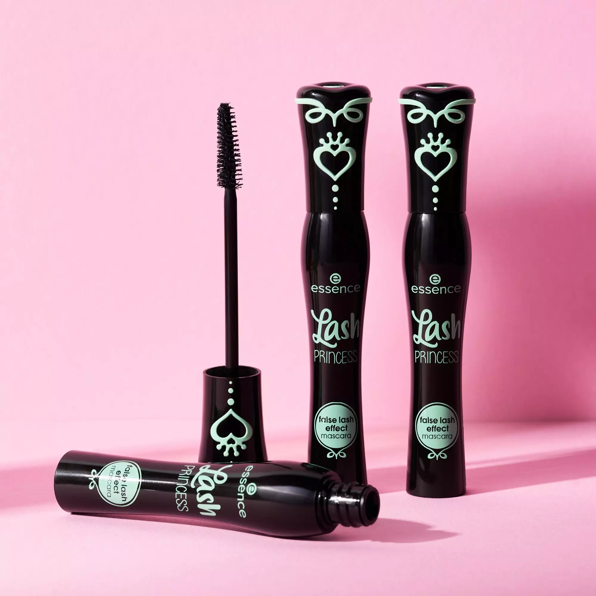 Essence_Lash_Princess_False_Lash_Effect_Mascara